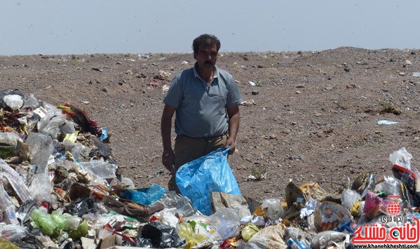 از دفن غیر اصولی زباله های عفونی و خانگی تا آتش زدن آنها در رفسنجان