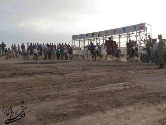 برگزاری مسابقات کورس سوارکاری بهاره ۹۳ در رفسنجان (3)