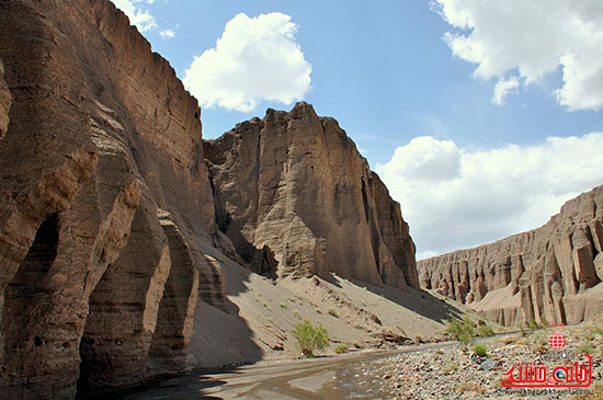 دره راگه  یکی از منحصربفرد ترین دره های کشور در رفسنجان-خانه خشتی.jpg (2)