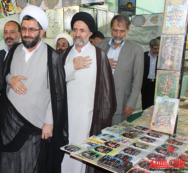 2بازدید مسئولین از نمایشگاه بزرگ قرآن در رفسنجان