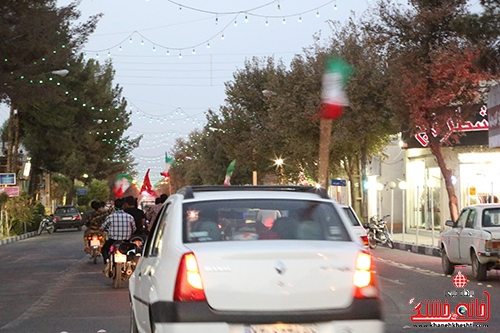 جشن پیروزی غزه با راه اندازی کارناوال شادی در رفسنجان