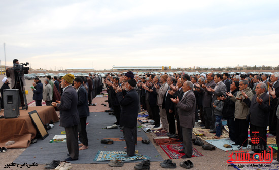 برگزاری نماز استسقاء باران در مصلی رفسنجان (7)