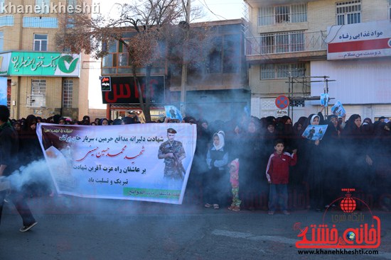 دوربین خانه خشتی در مراسم تشیع شهید مدافع حرم حضرت زینب در رفسنجان (2)