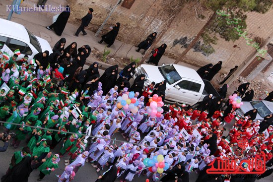 راهپیمایی سربازان کوچک انقلاب اسلامی در رفسنجان دهه فجر۹۳ (۳)