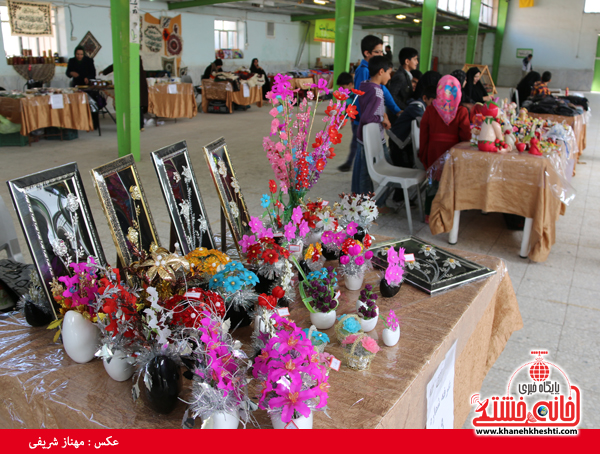 نمایشگاه صنایع دستی در رفسنجان-خانه خشتی۴