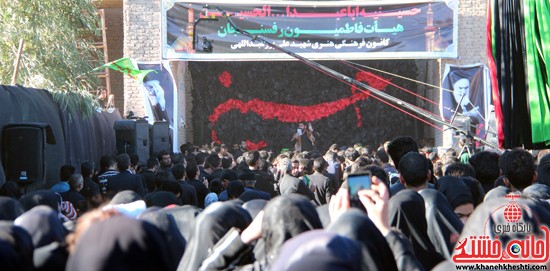 پیاده روی اربعین حسینی با حضور کاروان رهپویان کربلا در رفسنجان (۳۵)