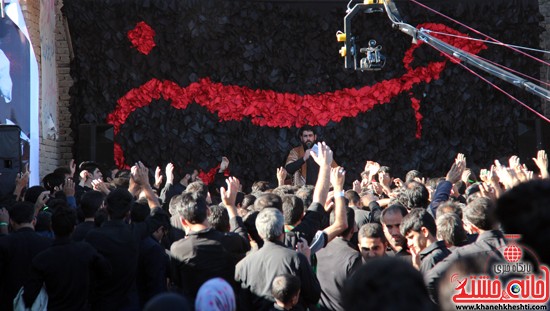 پیاده روی اربعین حسینی با حضور کاروان رهپویان کربلا در رفسنجان (۳۷)
