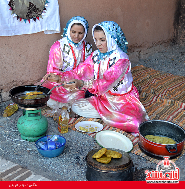 جشنواره نان، حرکت و برکت در رفسنجان-خانه خشتی (۳)