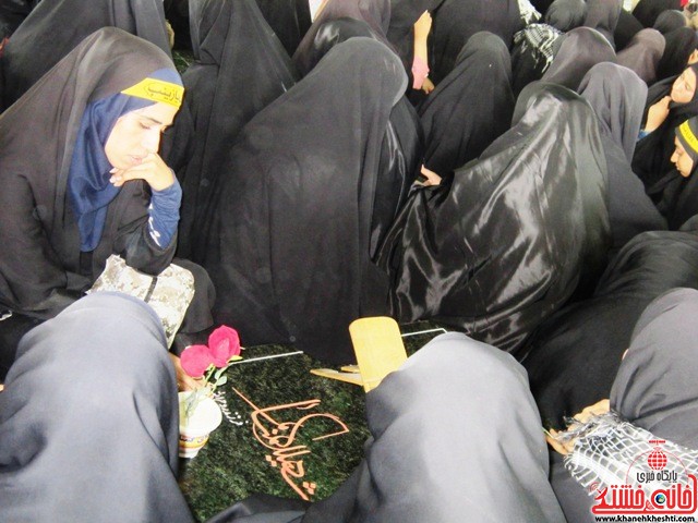 بازدید دانشجویان دختر بسیجی از مناطق عملیاتی جنوب_خانه خشتی_رفسنجان_ بهناز شریفی (۳۵)