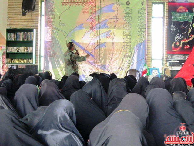 بازدید دانشجویان دختر بسیجی از مناطق عملیاتی جنوب_خانه خشتی_رفسنجان_ بهناز شریفی (۳۶)