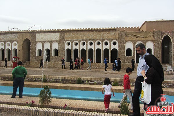 بازدید مسارفان نوروزی ار خانه حاج آقا علی-خانه خشتی-رفسنجان (۵)
