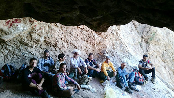 اولین صعود به غار مومیایی دره در توسط کوهنوردان گروه نسیم صبح
