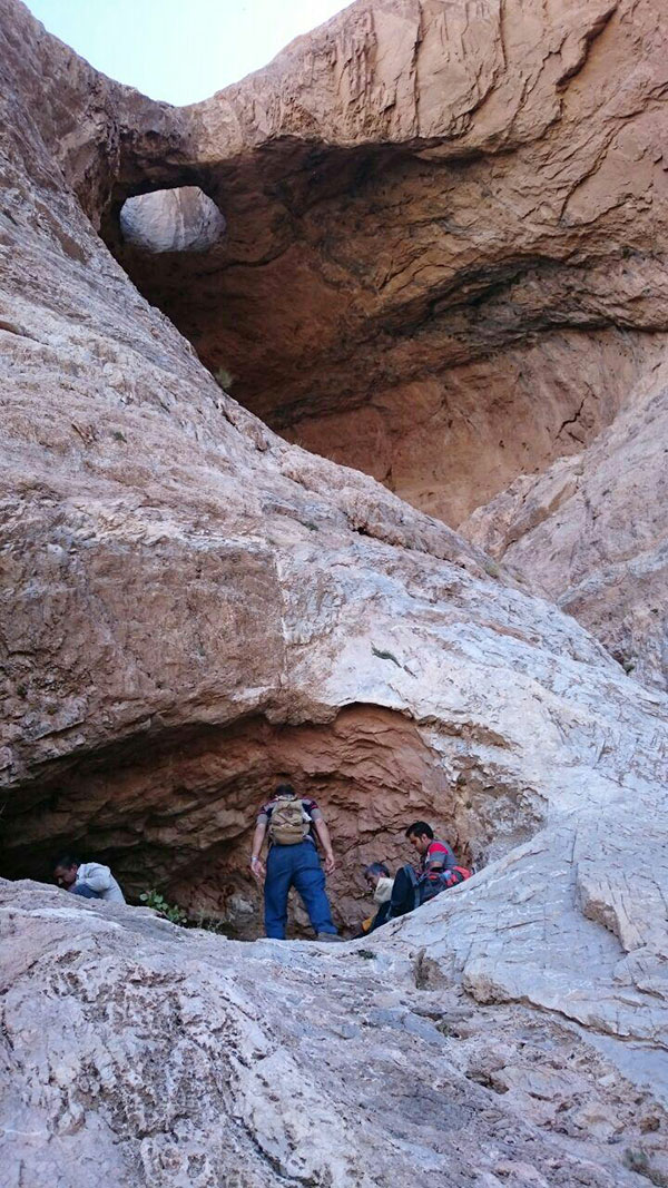 اولین صعود به غار مومیایی دره در توسط کوهنوردان گروه نسیم صبح