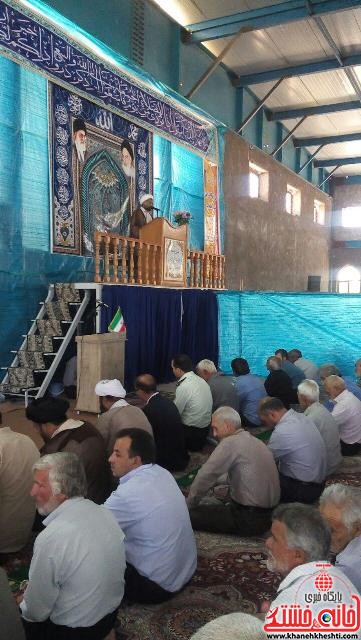 اقامه اولین نمازجمعه در مصلی جدید شهر صفائیه (۹)