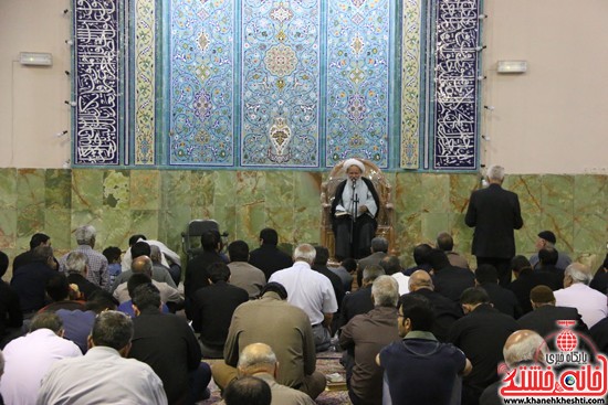 سخنرانی حجت الاسلام نجفی در مراسم احیای شب 21 ماه مبارک رمضان با حضور  مردم مومن و خداجوی در مسجد جامع شهرستان رفسنجان