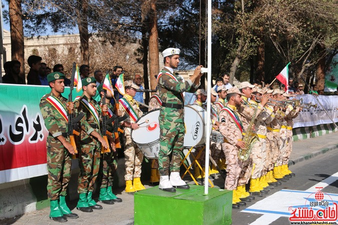 نمایش قدرت نیروهای مسلح رفسنجان در آغازین روز از هفته دفاع مقدس