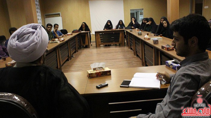  اعضای جامعه اسلامی دانشجویان با امام جمعه رفسنجان