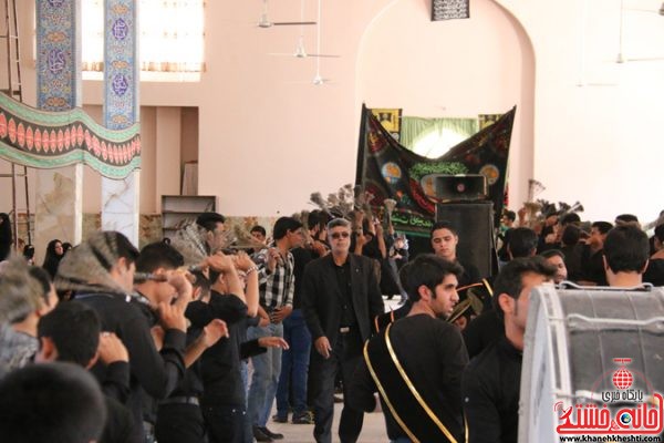 حضور هیئت های مذهبی و مردم شهرستان رفسنجان در روز تاسوعا حسینی در مسجد جامع و امام خمینی (ره)