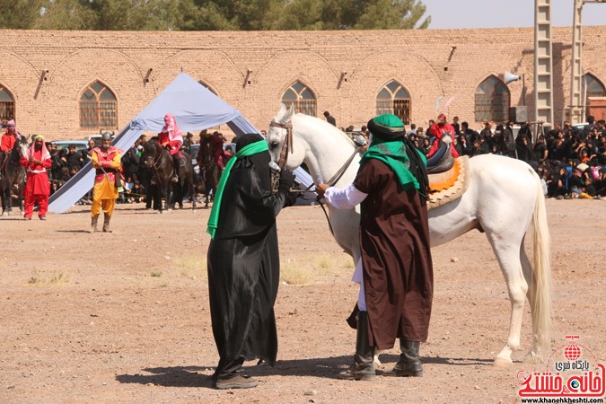 اجرای تعزیه روز عاشورا در امامزاده سید غریب(ع) رفسنجان 