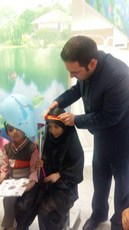 دلجویی از کودکان بیماری خاص بیمارستان رفسنجان به مناسبت روز جهانی کودک 