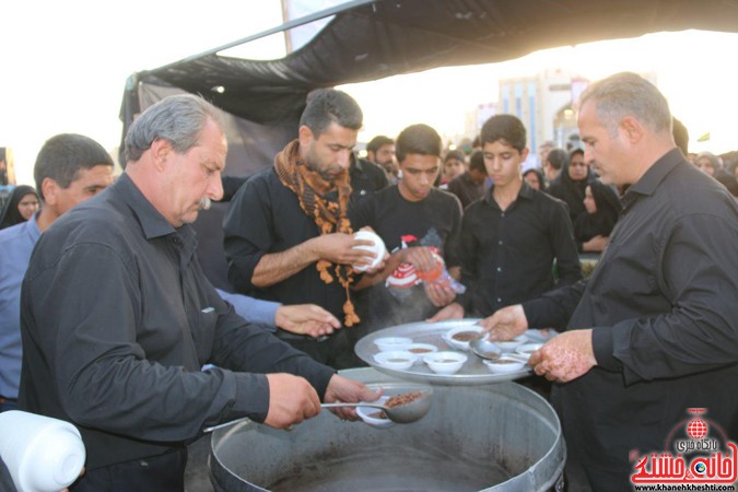 پیاده روی نمادین اربعین عزاداران حسینی در رفسنجان