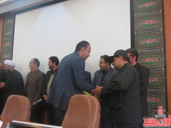 شورای اداری رفسنجان با موضوع آب برگزار شد