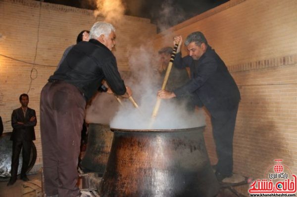 آیین حلیم پزان به یاد شهید قلی بیگی در روستای حمید آباد