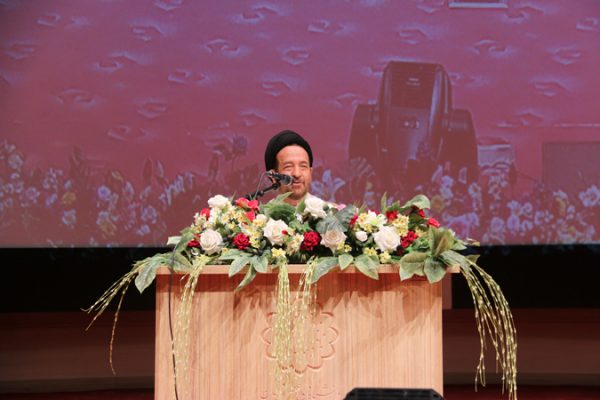 جشن بزرگداشت رو دانشجو در دانشگاه ولیعصر(عج)-سخنرانی حجت الاسلام سید حمید روحانی