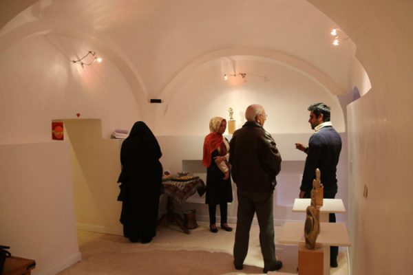 نمایشگاه گروهی خط ، نقاشی و مجسمه در رفسنجان