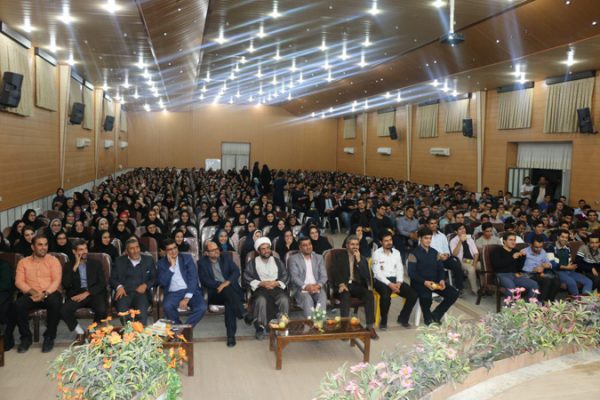 برگزاری مراسم جشن روز دانشجو در دانشگاه علوم پزشکی رفسنجان