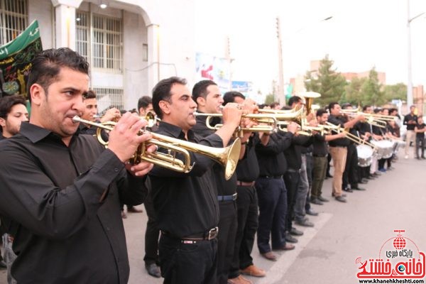 استقبال از شهید مدافع حرم حامد بافنده در میدان انقلاب رفسنجان