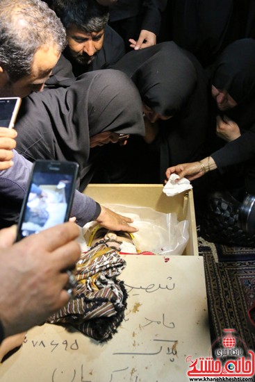 آخرین دیدار مادر شهید بافنده با مادرش در حسینیه ثارالله رفسنجان