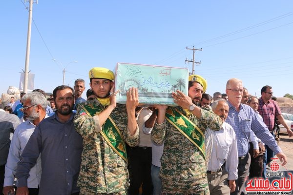 لحظات ناب استقبال از شهید محمد علی محمد صادقی در رفسنجان روستای جعفر اباد نوق دهستان رضوان