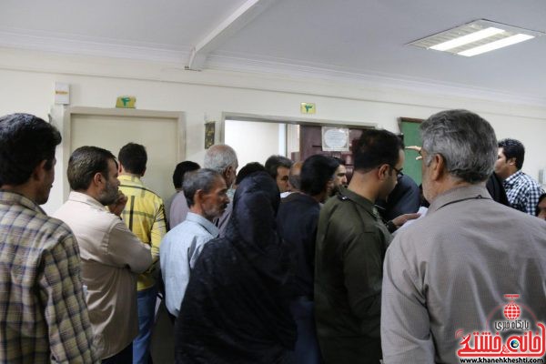 ملاقات مردمی دکتر موحد،رییس کل دادگستری استان کرمان به همراه جمعی ازمعاونین در راستای تکریم ارباب رجوع در محل دادگستری شهرستان رفسنجان 