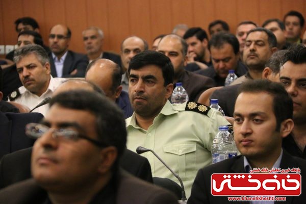 سرهنگ خلیلی جانشین فرماندهی نیروی انتظامی شهرستان رفسنجان در مراسم تودیع و معارفه فرماندار رفسنجان در محل فرمانداری رفسنجان