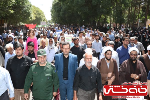 شرکت مردم روزه‌دار و همیشه در صحنه رفسنجان در مراسم راهپیمایی روز جهانی قدس در آخرین جمعه‌ ماه مبارک