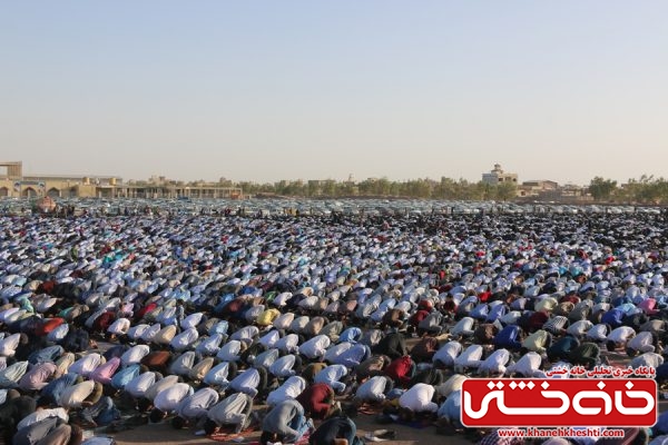 اقامه نماز عید فطر در مصلی امام خامنه ای (مدظله العالی) شهرستان رفسنجان با حضور مردم شهید پرو و مسئولین شهرستان