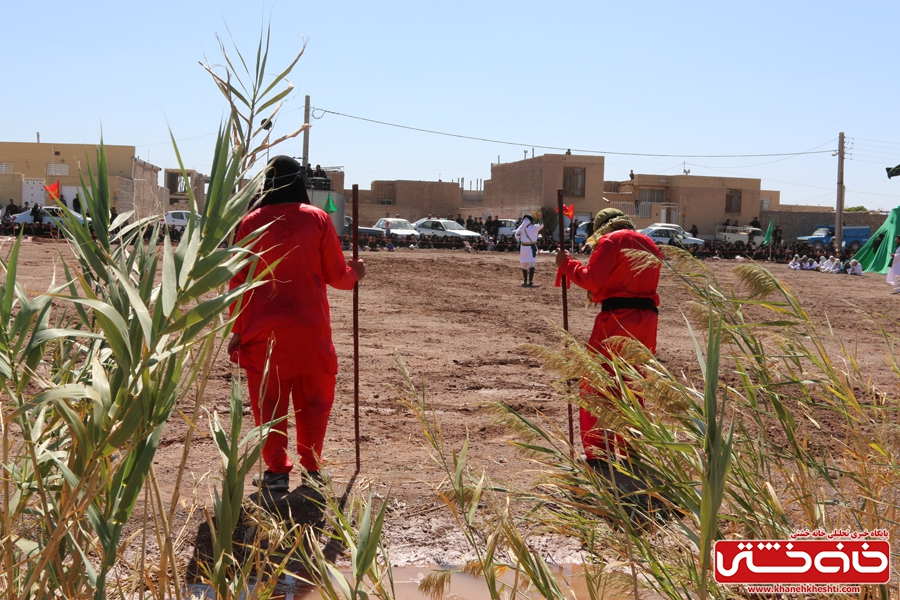 مراسم تعزیه خوانی واقعه کربلا در روستای ناصریه رفسنجان به همت  هیئت سقای دشت کربلا