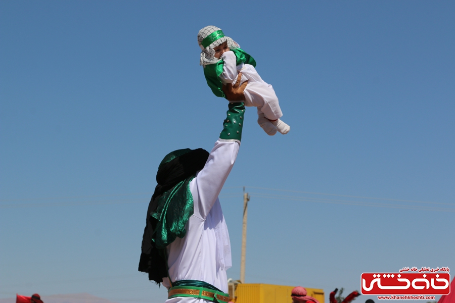 مراسم تعزیه خوانی واقعه کربلا در روستای ناصریه رفسنجان به همت  هیئت سقای دشت کربلا رفسنجان