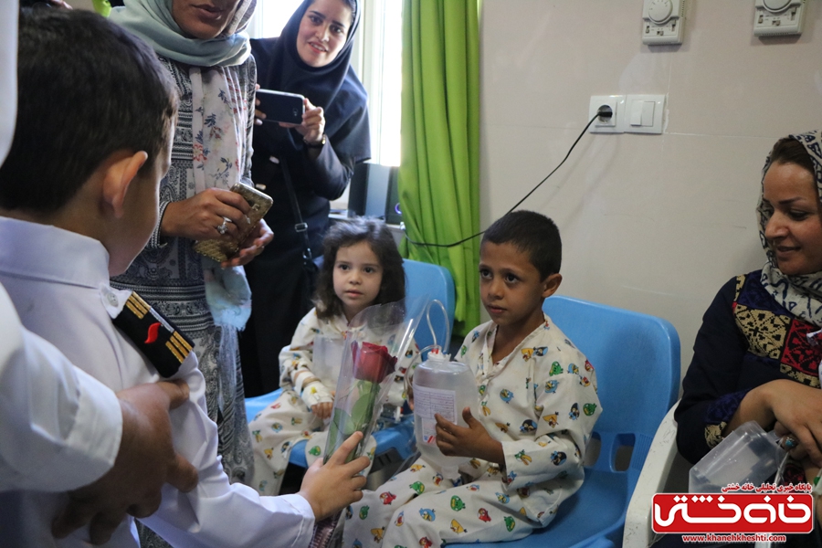 عیادت از کودکان بیمار در بیمارستان‌ علی ابن ابیطالب (ع) شهرستان رفسنجان