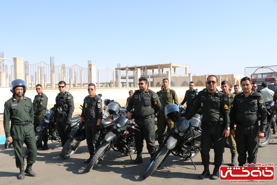 رژه موتوری با حضور یگان های موتوری فرماندهی نیروی انتظامی شهرستان رفسنجان