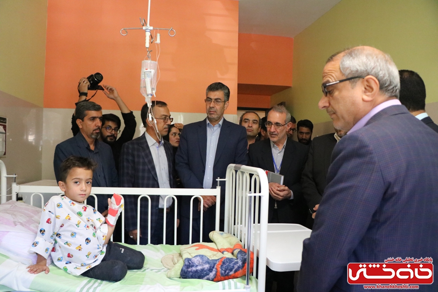 عیادت از کودکان بیمار در بیمارستان‌ علی ابن ابیطالب (ع) شهرستان رفسنجان