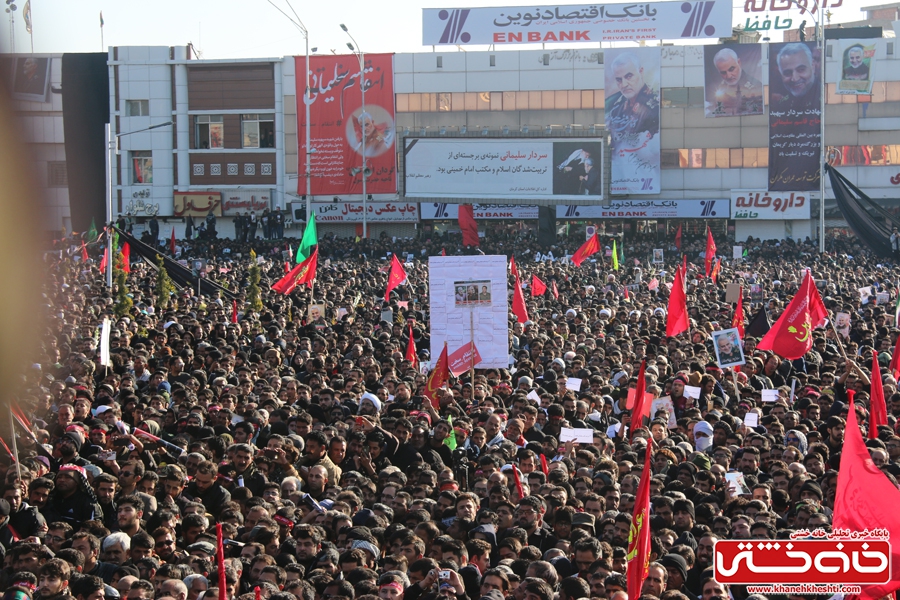 مراسم تشییع سردار شهید سپهبد حاج قاسم سلیمانی با حضور میلیونی مردم عزادار در شهر کرمان