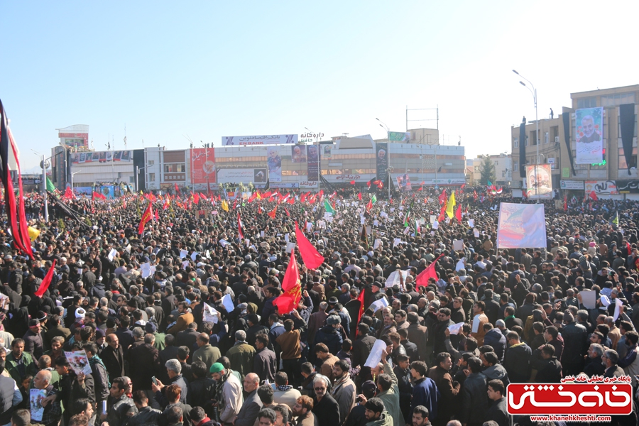 مراسم تشییع سردار شهید سپهبد حاج قاسم سلیمانی با حضور میلیونی مردم عزادار در شهر کرمان