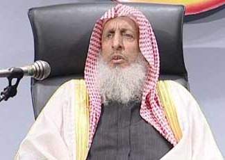 کاری که مفتی اعظم عربستان عبدالعزیز آل الشیخ در روز عاشورا انجام داد خود یزید هم انجام نمی داد…