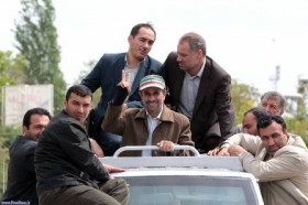 تیپ جدید احمدی نژاد!