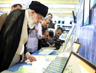 دانشنامه امام مهدی(عج)، هدیهای ارزشمند به جامعه اسلامی/ پیروزی انقلاب اسلامی نمونهای اطمینان بخش برای تحقق وعده بزرگ ظهور امام زمان(عج) است