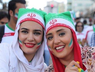 حمایت فرهنگی یا جنجال فرهنگی/عکس سلفی با نام کار فرهنگی!