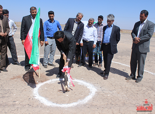 افتتاح ۲ پروژه و کلنگ زنی یک پروژه در روستای ناصریه رفسنجان +عکس