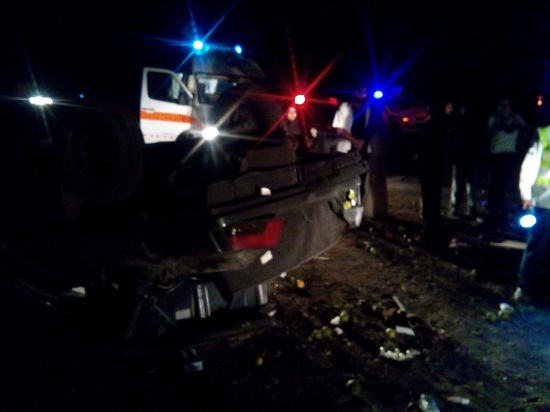 واژگونی سواری پژو در محور انار-رفسنجان ۴ کشته و مجروح برجای گذاشت + عکس